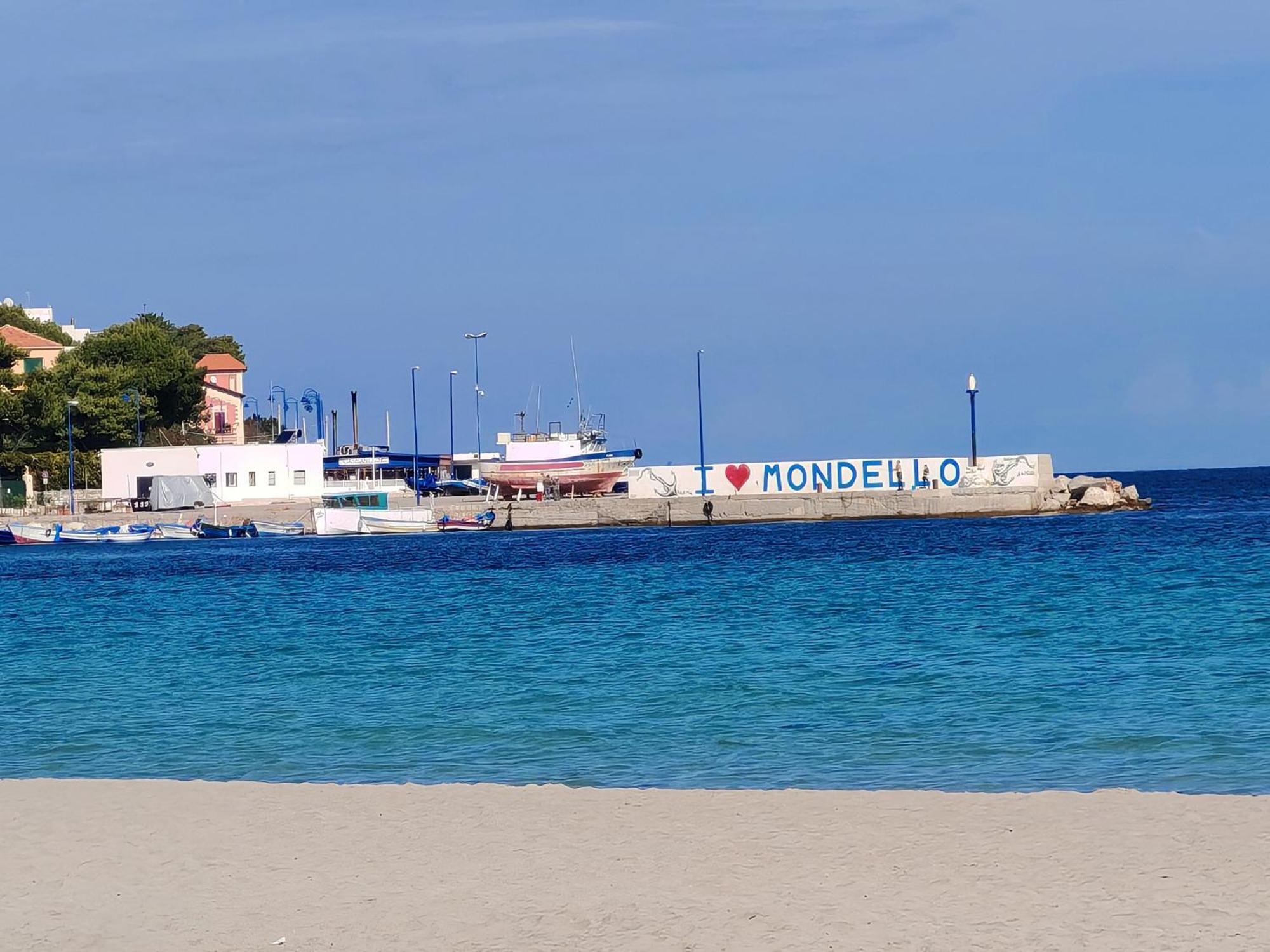 פלרמו Mondello La Piazzetta Apartment מראה חיצוני תמונה