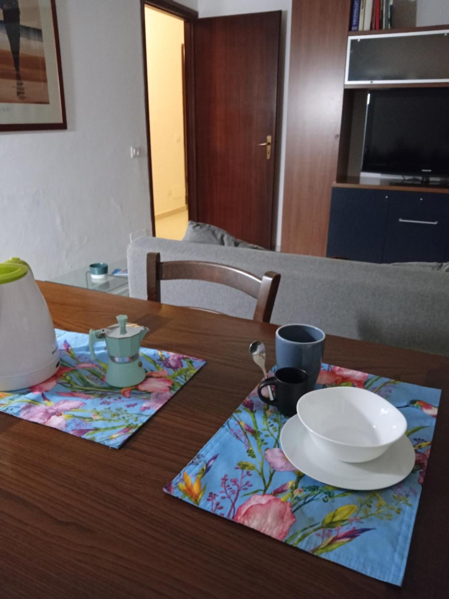פלרמו Mondello La Piazzetta Apartment מראה חיצוני תמונה